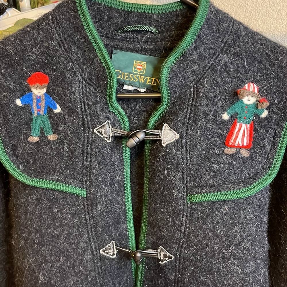 Giesswein Vintage ❗️pure new Wool Jacket Grey Green Button Down Front size 10